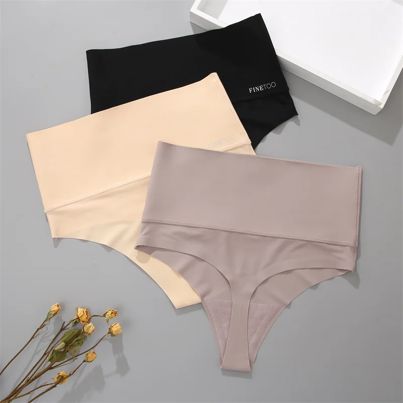 Culotte string taille haute sans couture