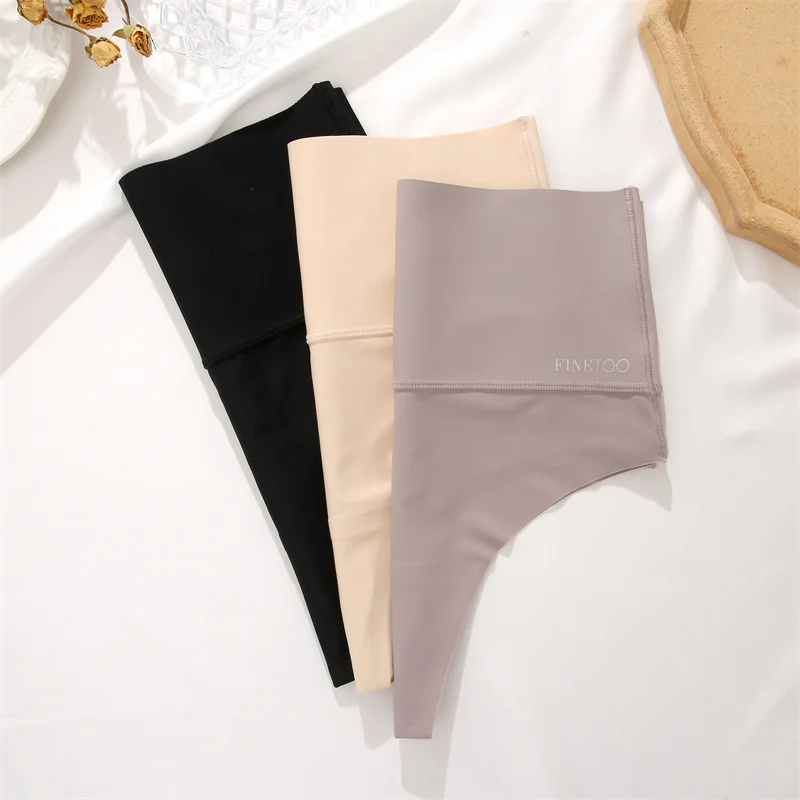 Culotte string taille haute sans couture
