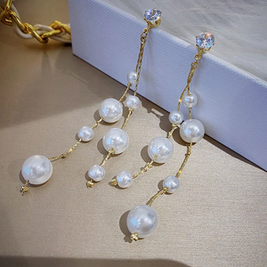 Boucles d'oreilles imitation perle long