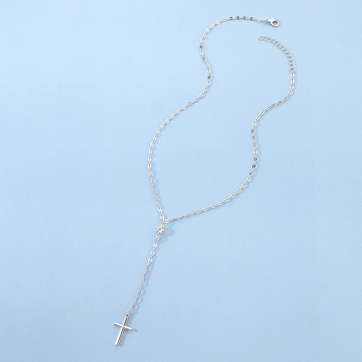 Collier à pendentif croix
