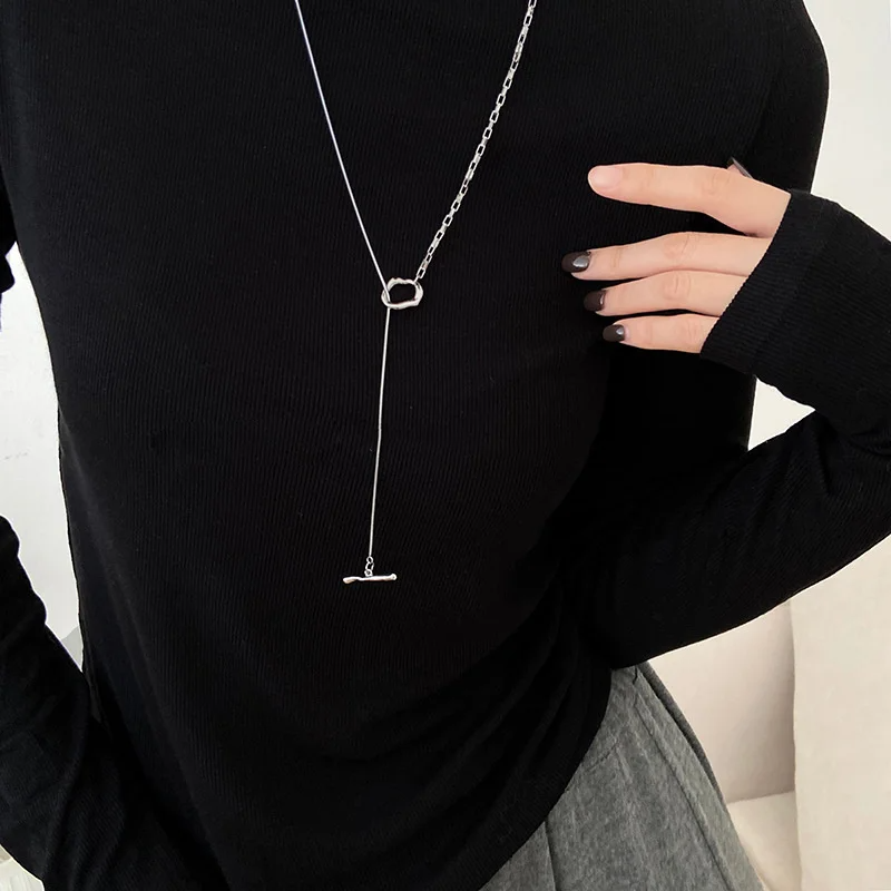 Collier en perle de document