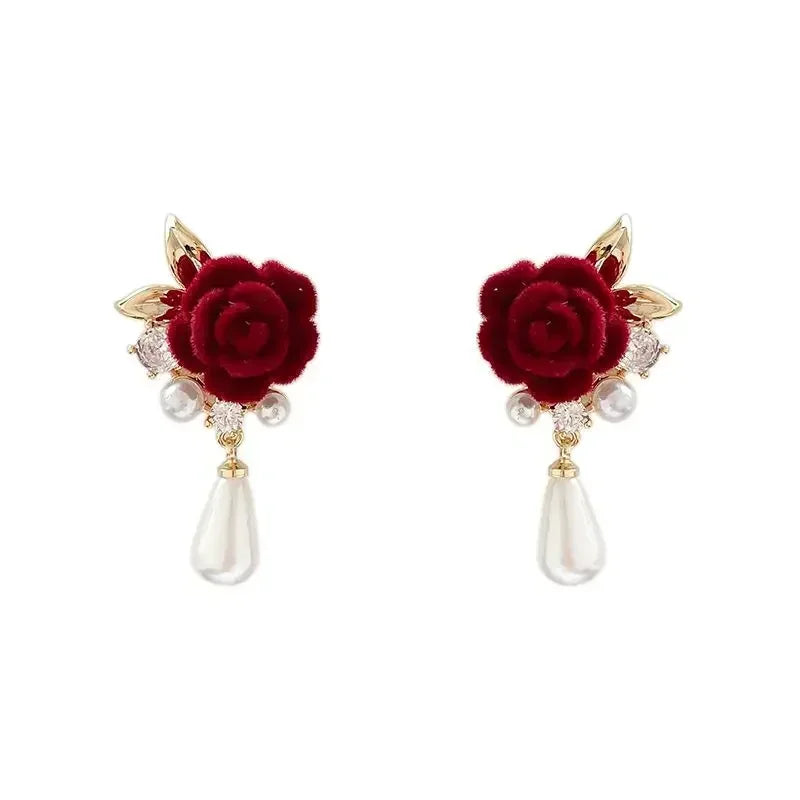 Boucles d'oreilles en velours rouge