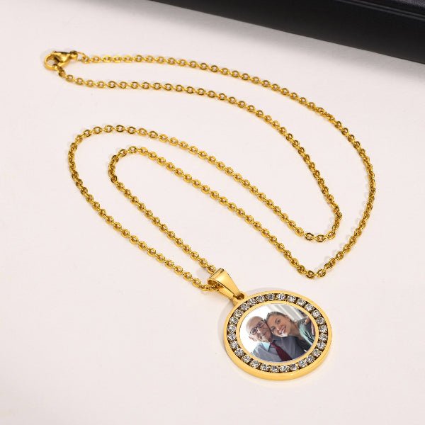Collier pendentif rond personnalisé
