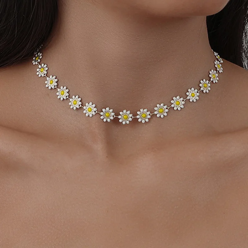 Collier ras du cou